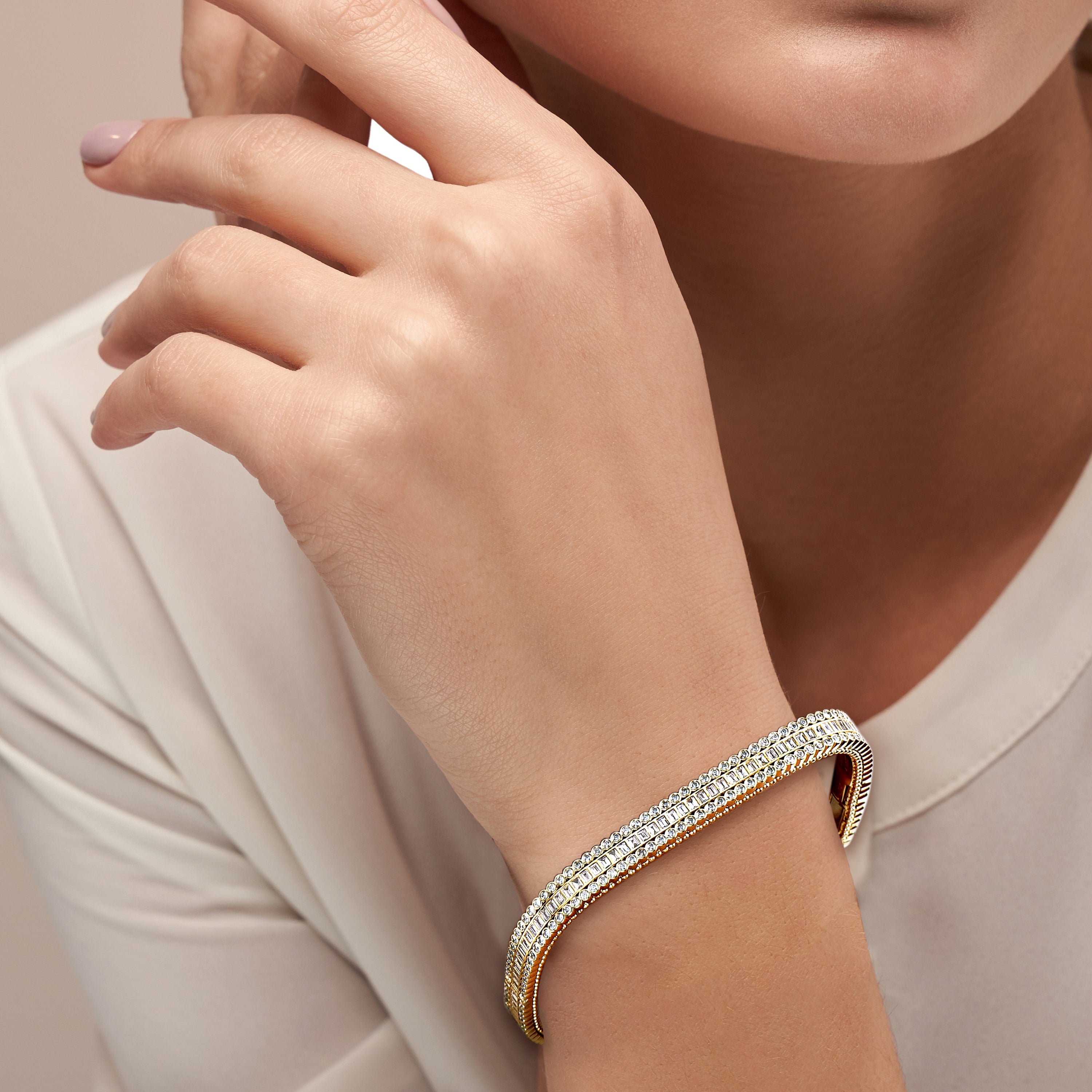 HARAKH Sunlight Soft Cut Full Eternity Diamond Bangle