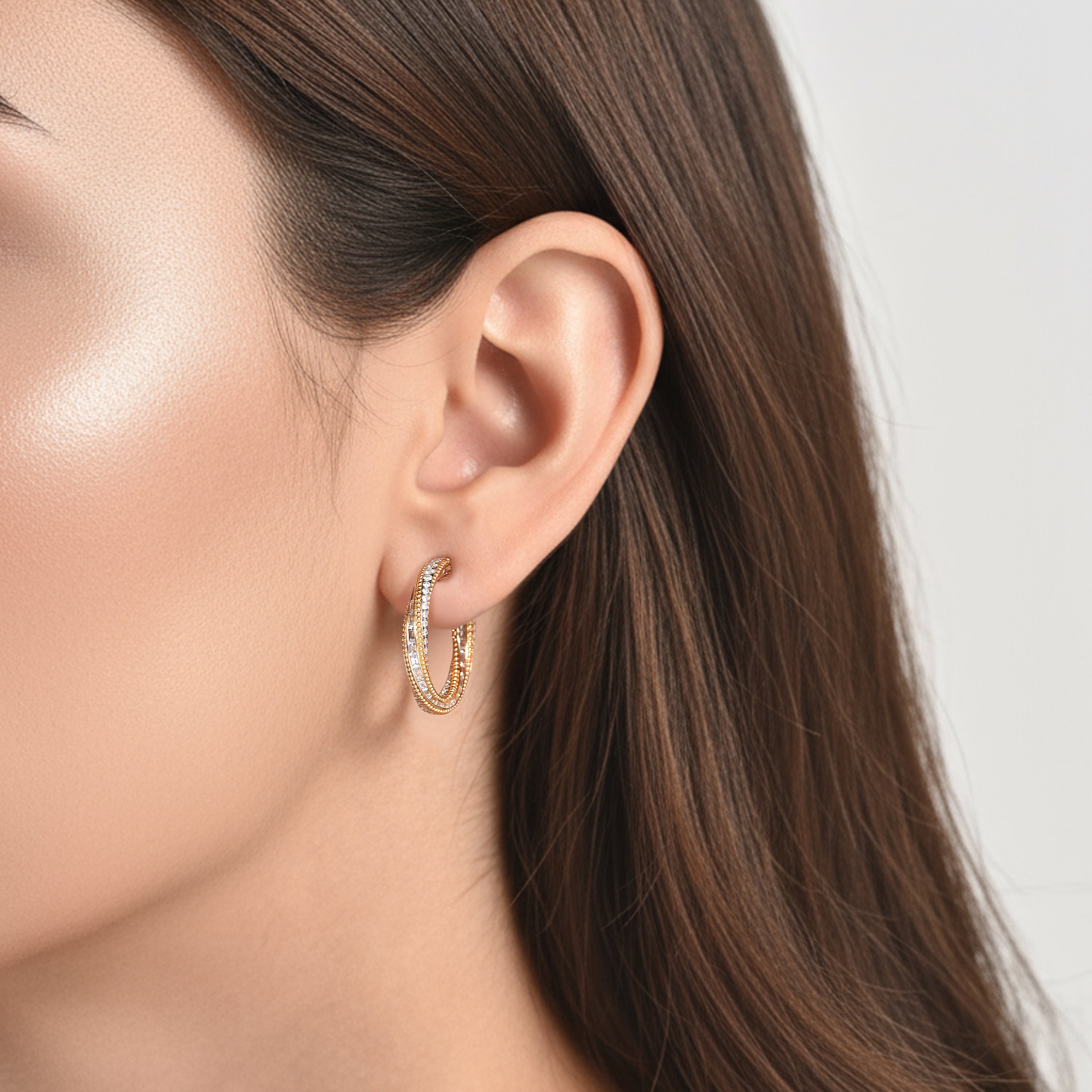 HARAKH Sunlight Dual Diamond Soltwist Hoops