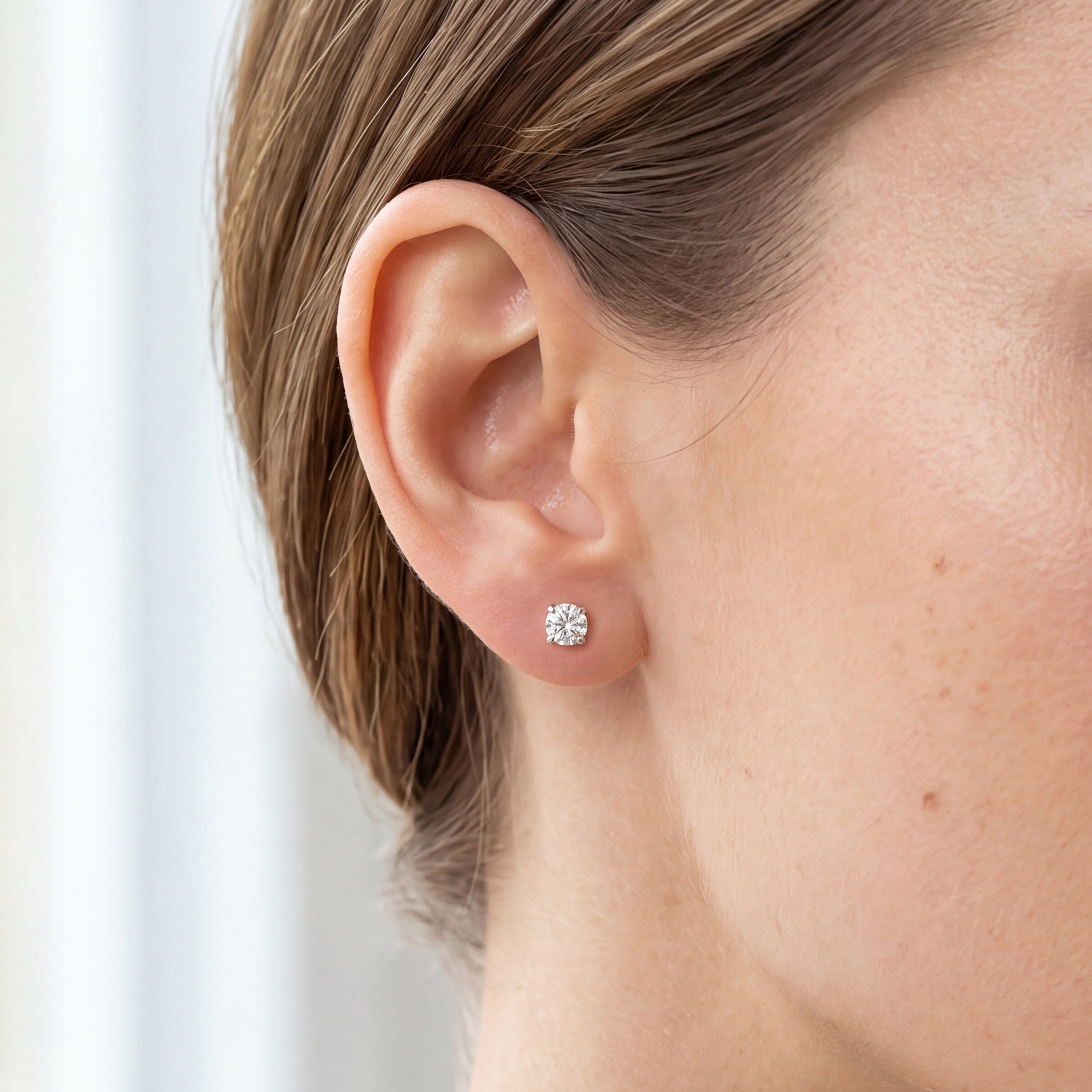 Infinity JOY Solitaire Stud | GIA Jewelry Report