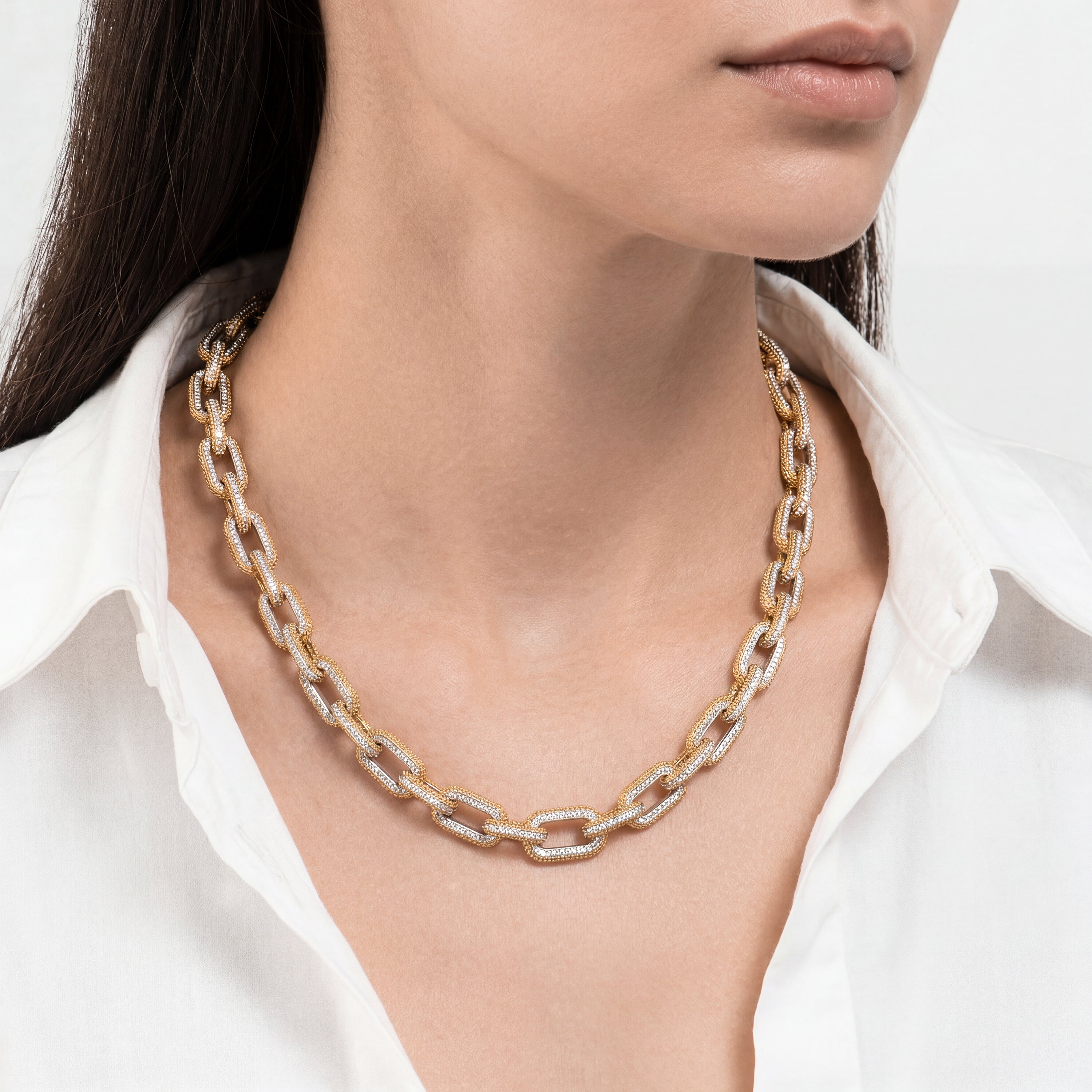 HARAKH Sunlight Colorless Diamond Intertwined Link Necklace | GIA Jewelry Report