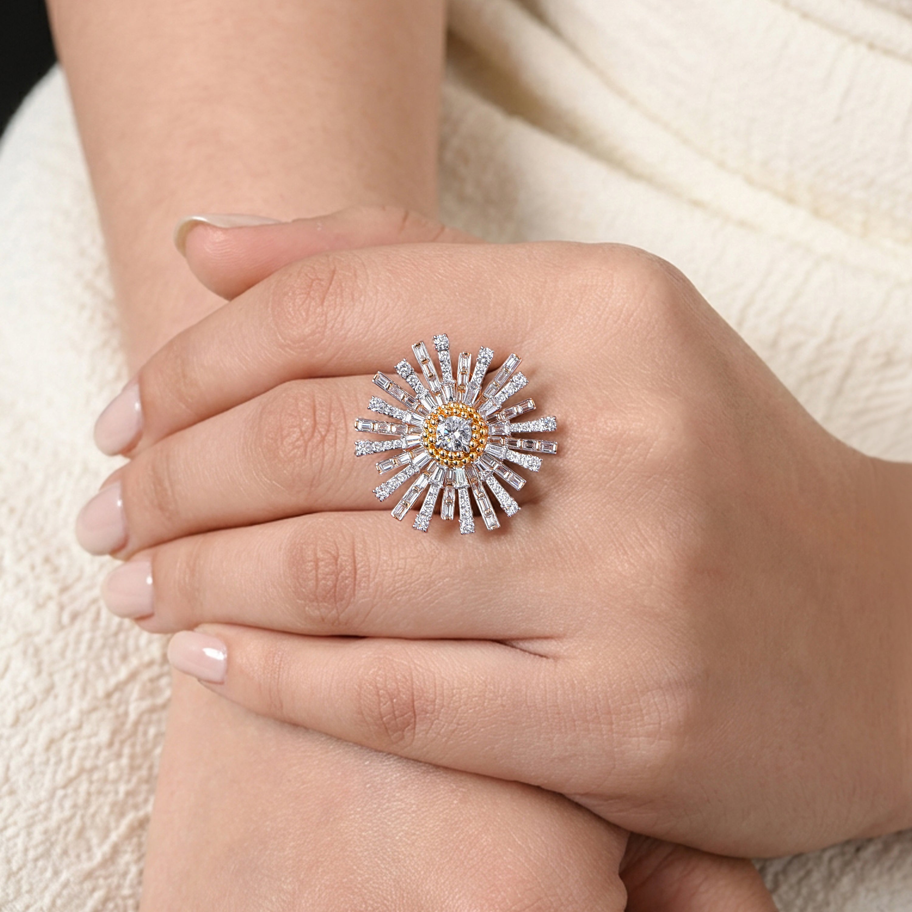 HARAKH Sunlight Luminous Rays Colorless Diamond Medallion Ring