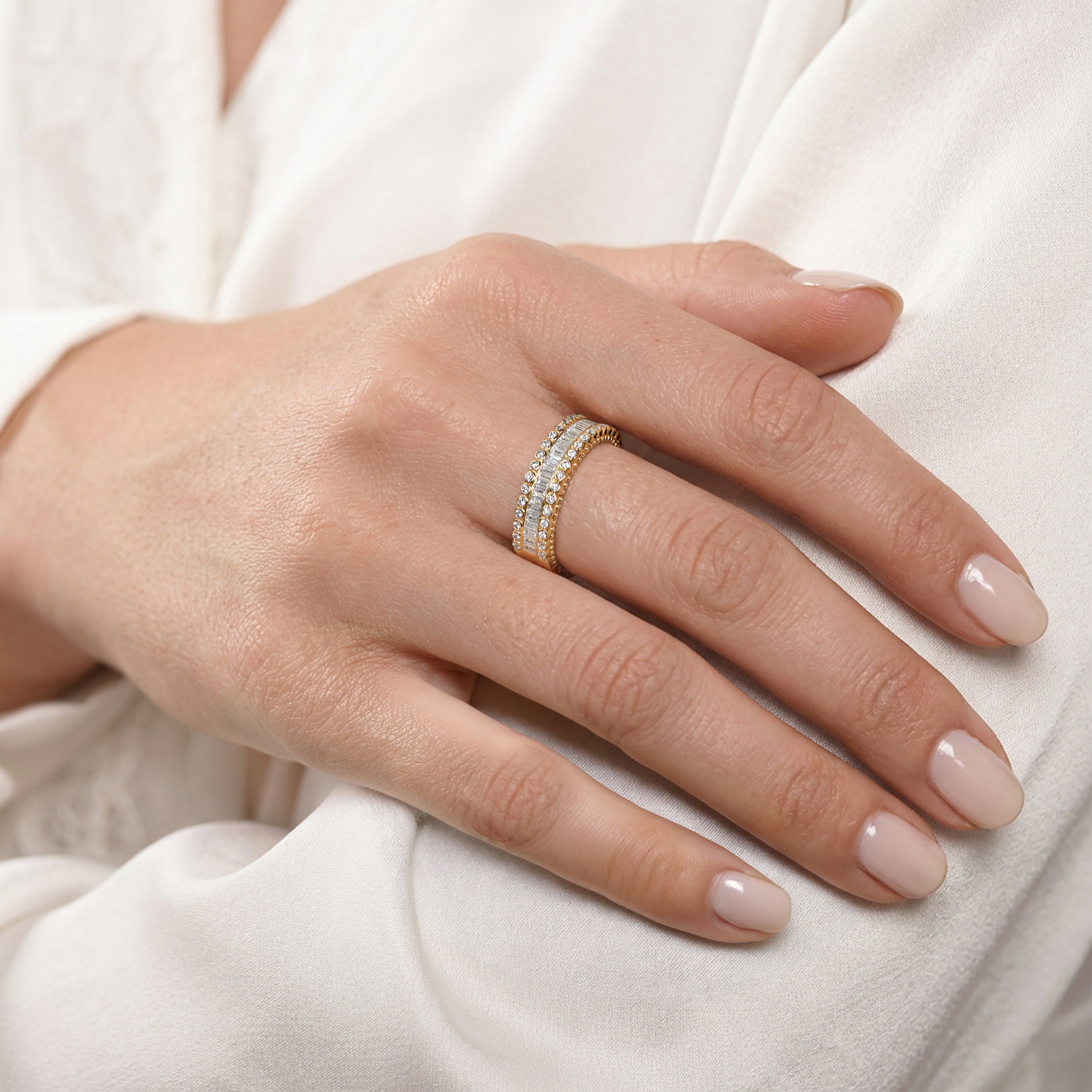 HARAKH Sunlight Half-Eternity Ring – Baguette & Round Colorless Diamond Bezel | GIA Jewelry Report